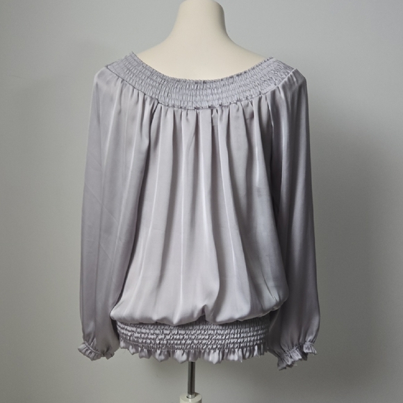 4/$20 ❤️ Silver Smocked Ruffled Blouse with Long Sleeves (L) - Picture 4 of 7